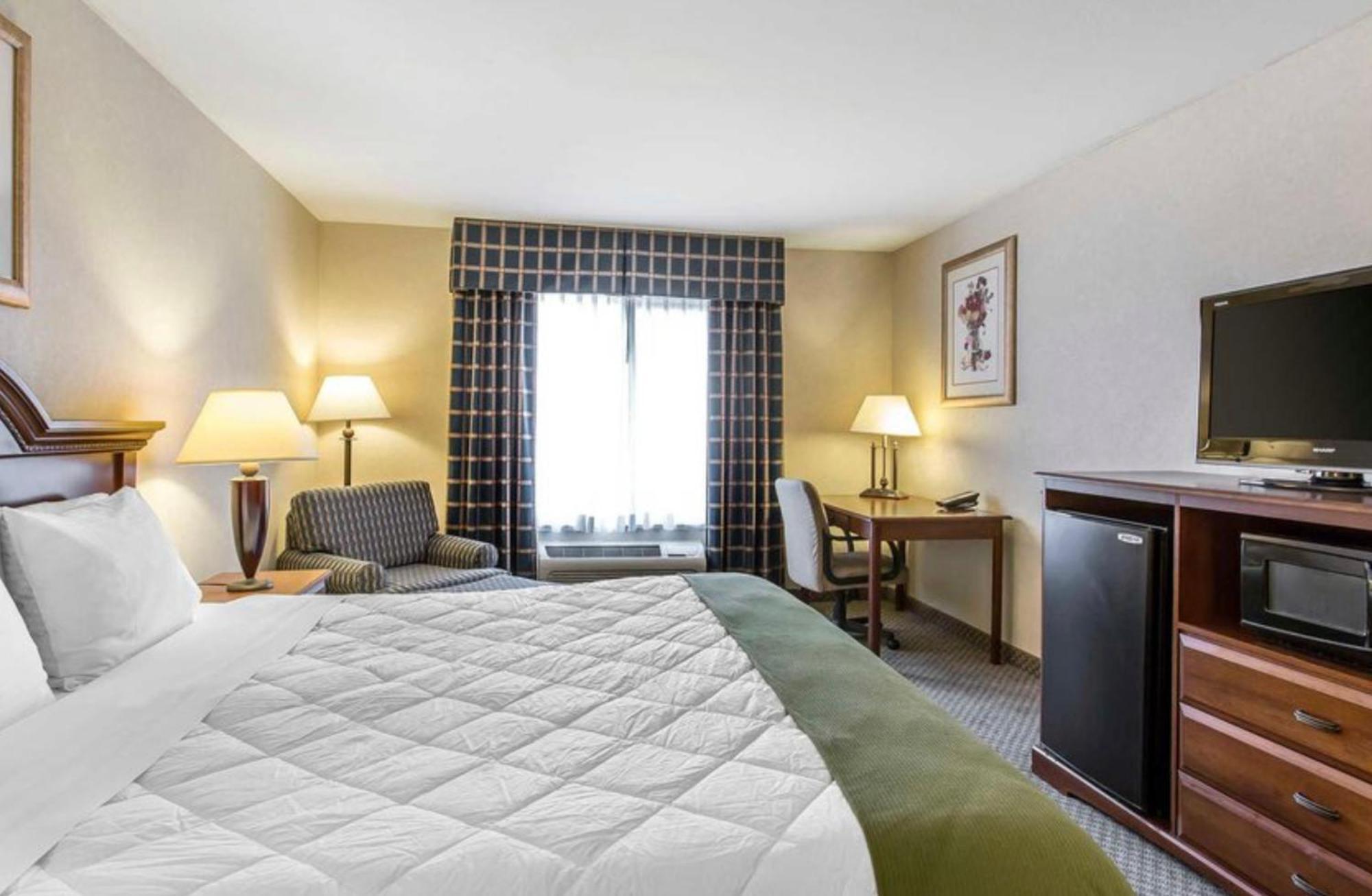 Oasis Inn And Suites 29 Palms Hotel Joshua Tree National Park ทเวนตีไนน์พาล์มส์ ภายนอก รูปภาพ