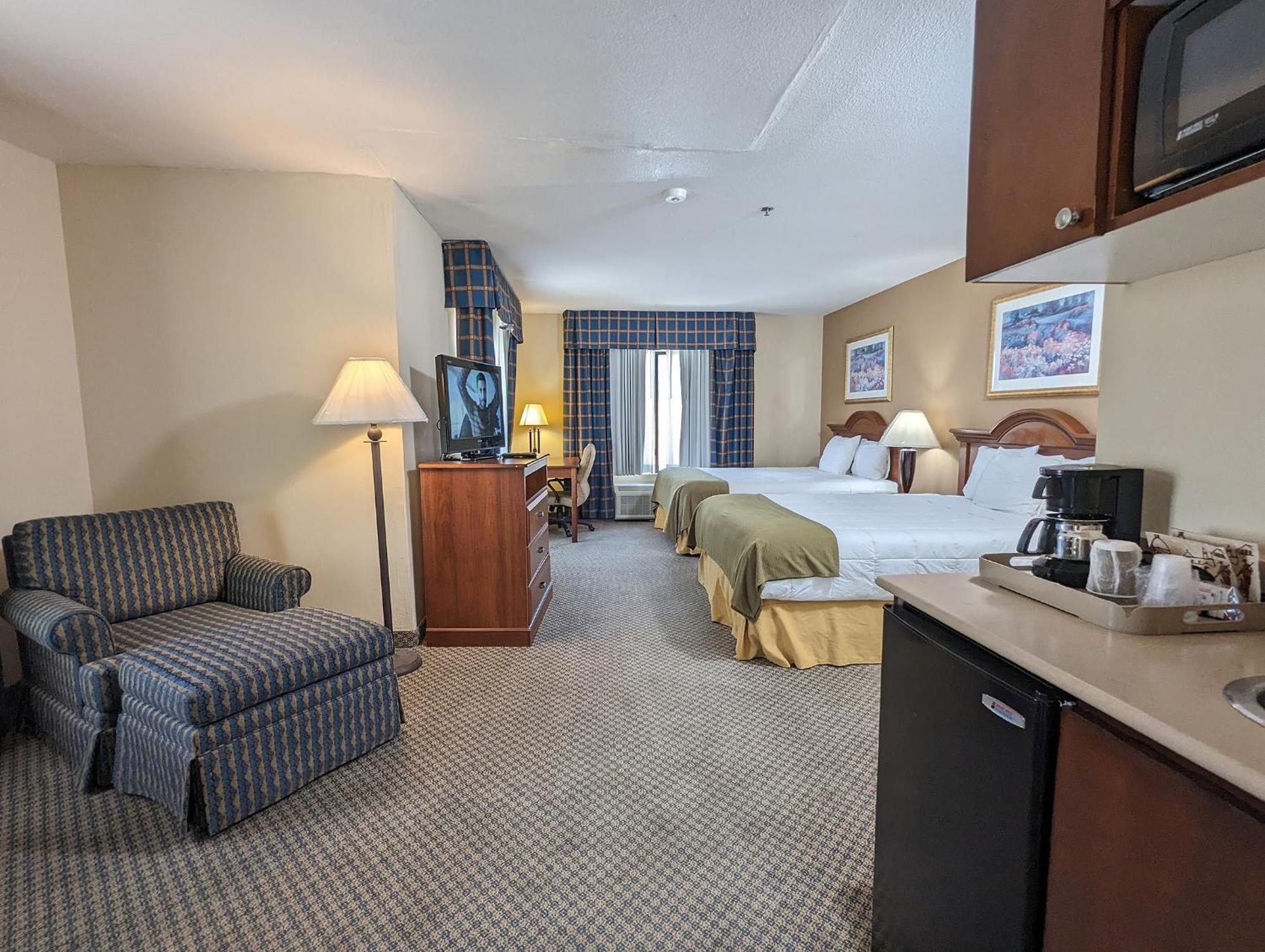 Oasis Inn And Suites Joshua Tree -29 Palms ทเวนตีไนน์พาล์มส์ ภายนอก รูปภาพ