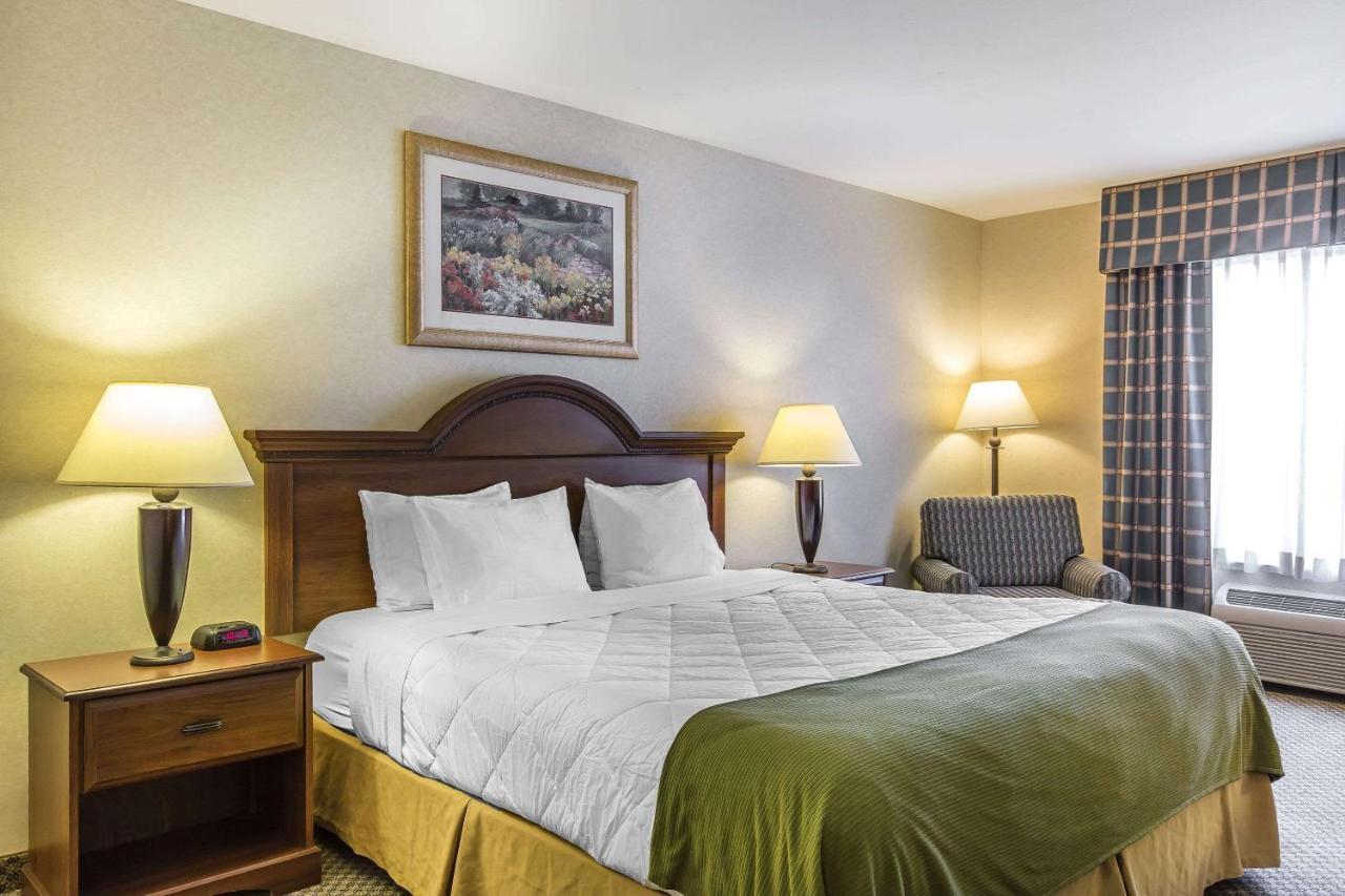 Oasis Inn And Suites 29 Palms Hotel Joshua Tree National Park ทเวนตีไนน์พาล์มส์ ภายนอก รูปภาพ
